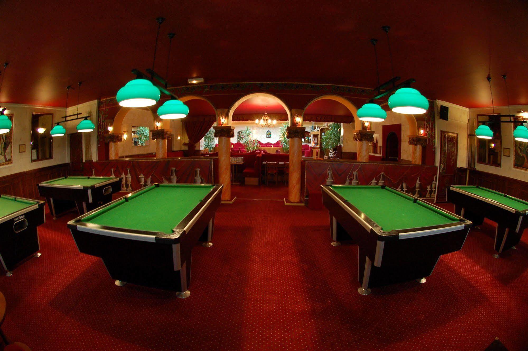 Hotel Restaurant Saint Louis Châteaudun Zewnętrze zdjęcie